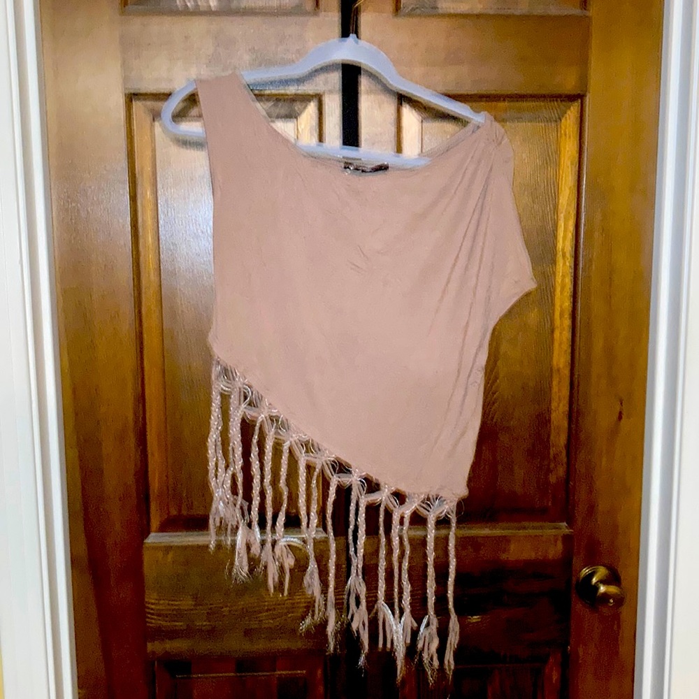 🔥Umgee size medium boho tan top w/tassels